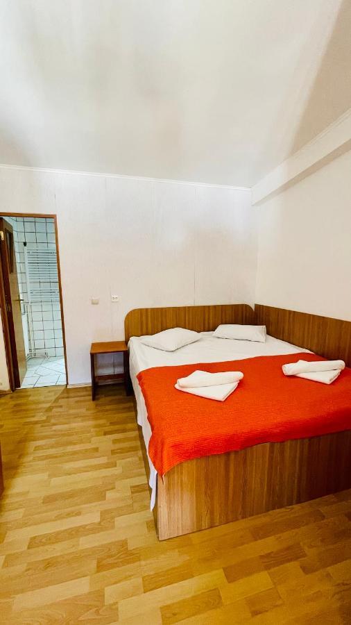 Pensiunea Luminita Buşteni 外观 照片